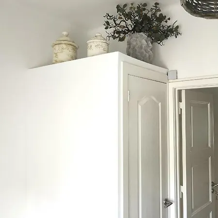 Be My Neighbour Lisbon